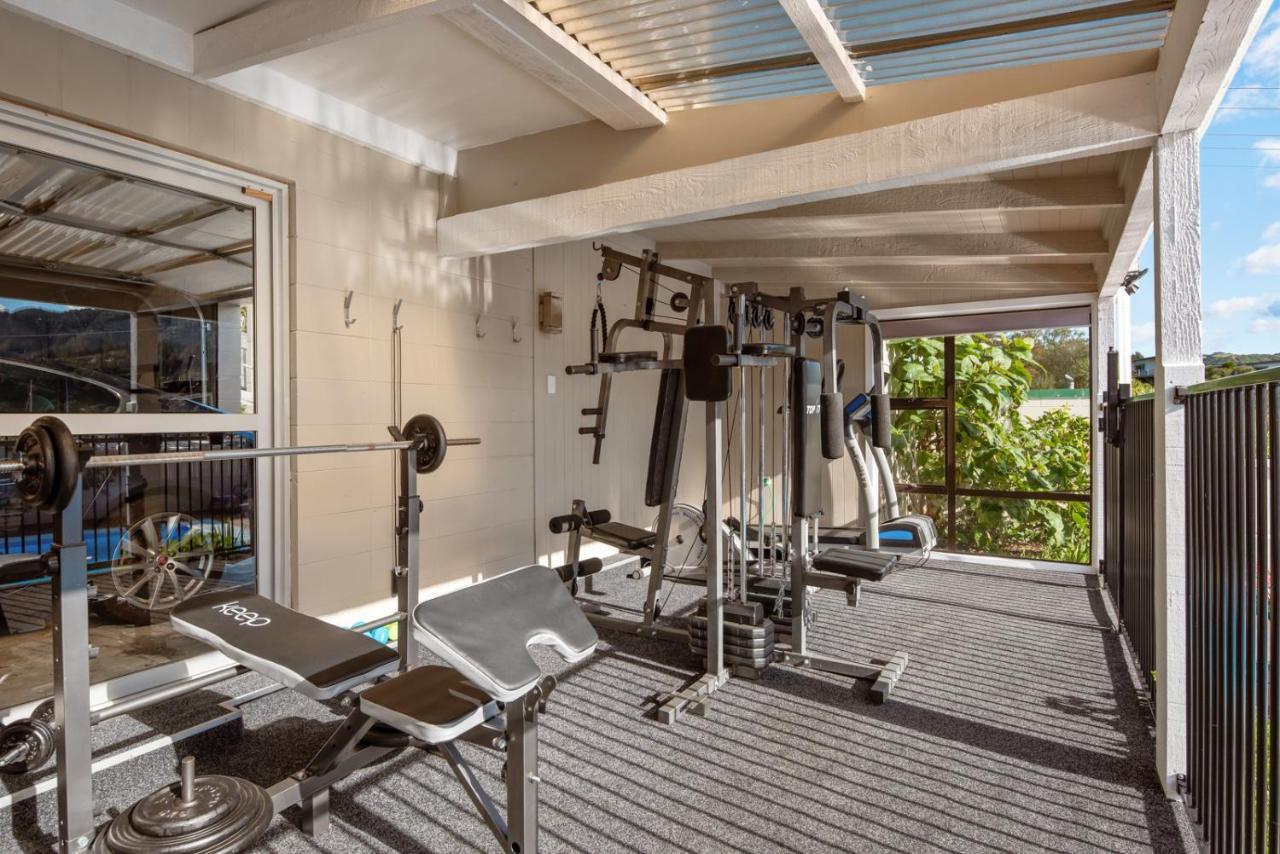 Fabulous Apartment With Private Spa Pool & Gym بِكتون المظهر الخارجي الصورة